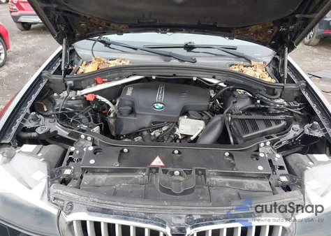 2016 BMW X3 xDrive28I z USA, uszkodzony, nr VIN 5UXWX9C55G0D87481